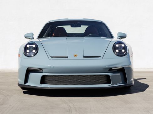 Certified 2024 Porsche 911 GT3 RS RWD image 10