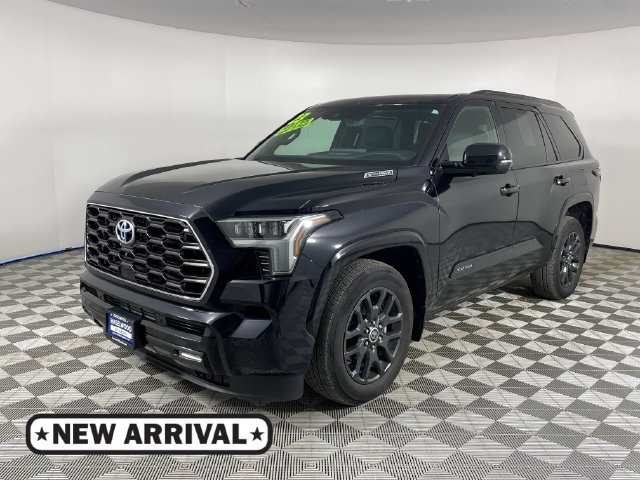 Used 2023 Toyota Sequoia Platinum AWD/4WD image 1