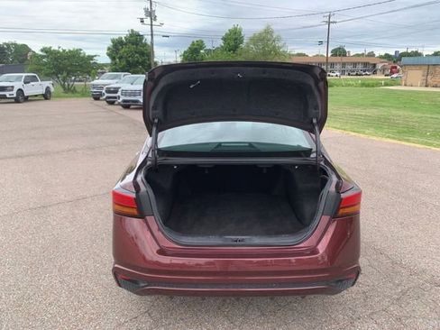 Used 2025 Nissan Altima 2.5 SV FWD image 28