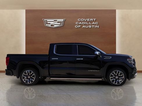Used 2023 GMC Sierra 1500 Denali w/ Denali Reserve Package image 5