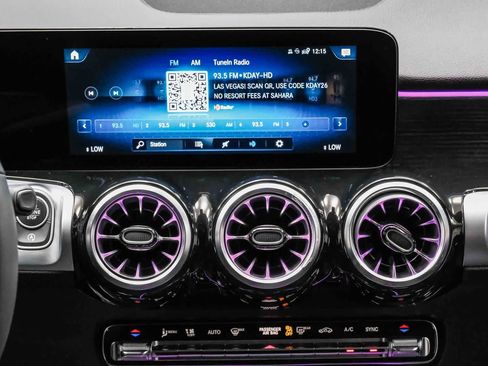Certified 2023 Mercedes-Benz GLB 250 image 17