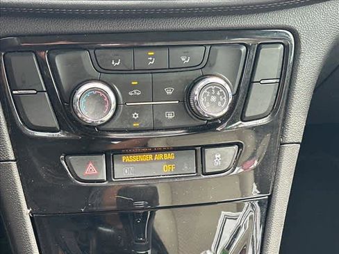 Used 2019 Buick Encore Preferred FWD image 22