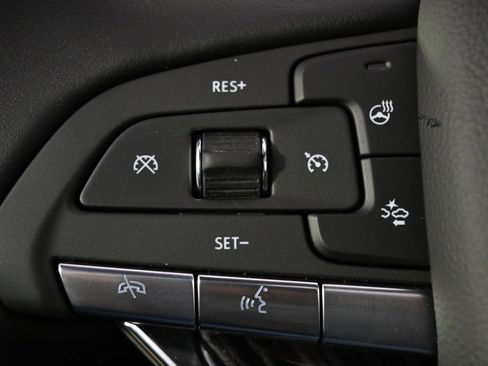 New 2025 Cadillac XT6 Premium Luxury w/ Technology Package image 32