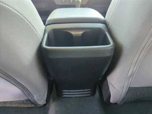 Certified 2022 Toyota Tacoma SR5 RWD image 22