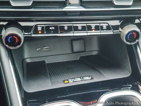 New 2026 Chevrolet Traverse Z71 w/ Driver Confidence Package image 17