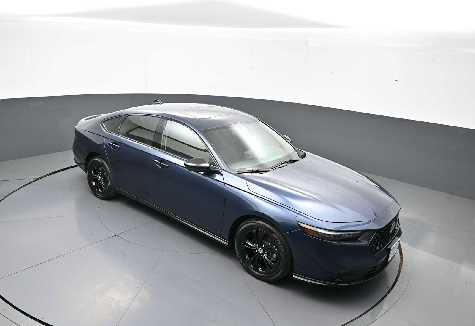 Used 2025 Honda Accord SE image 35