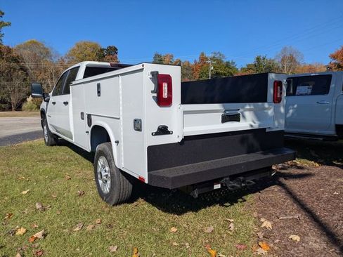 New 2026 Chevrolet Silverado 2500 W/T w/ WT Convenience Package image 4