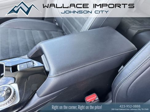 Used 2025 Mitsubishi Outlander AWD image 19