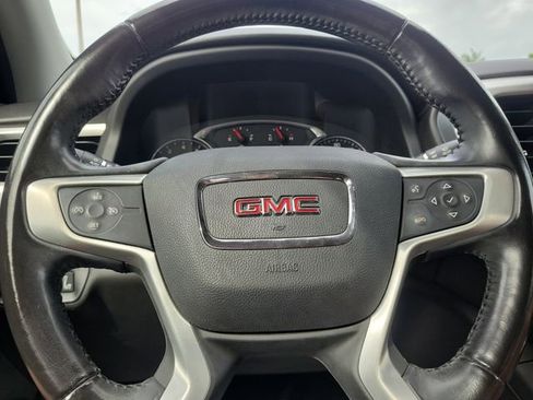 Used 2018 GMC Acadia SLT FWD image 15
