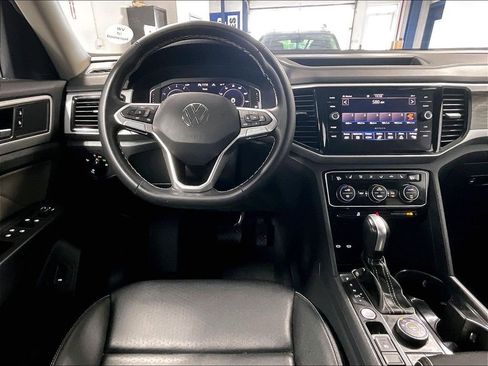 Used 2023 Volkswagen Atlas SE AWD/4WD image 17