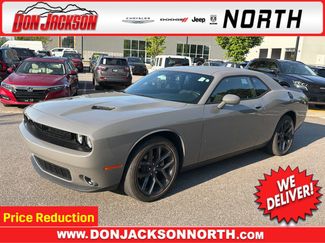 Used 2023 Dodge Challenger SXT w/ Blacktop Package RWD video 1