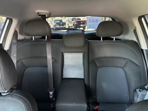 Used 2015 Kia Sportage LX AWD/4WD image 16
