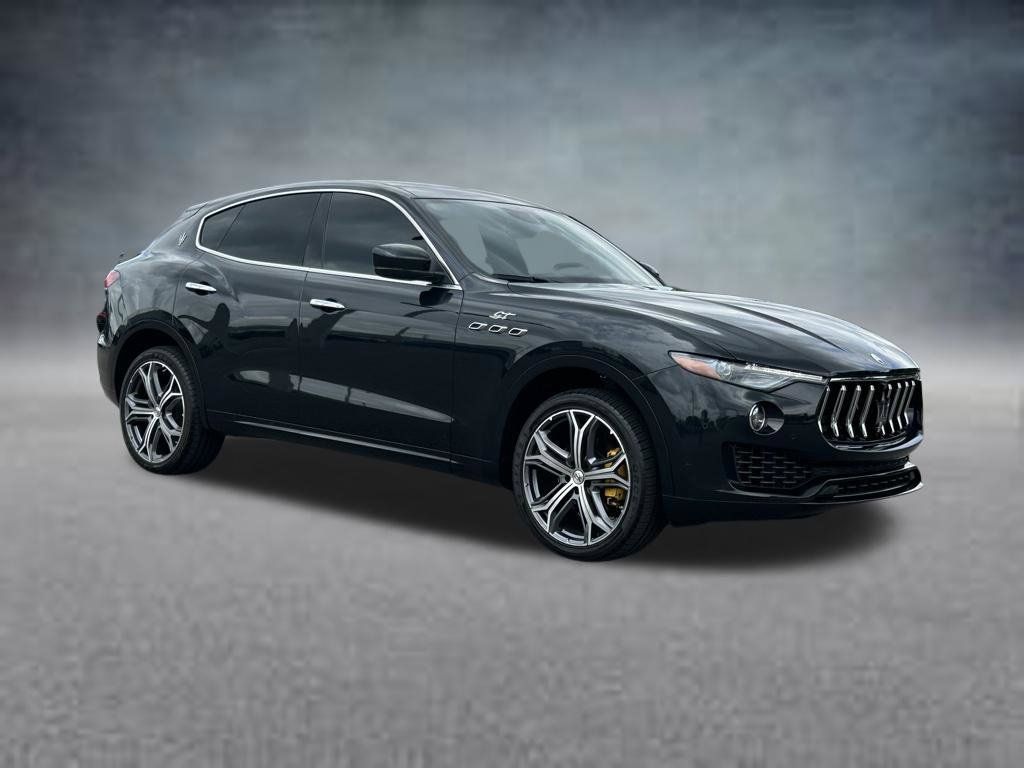 Used 2023 Maserati Levante GT AWD/4WD image 7