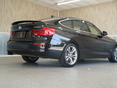 Used 2018 BMW 330i Gran Turismo xDrive AWD/4WD image 10
