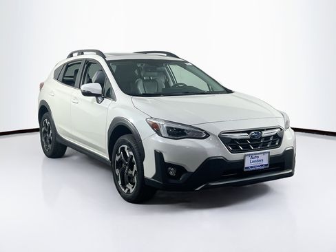 Used 2023 Subaru Crosstrek 2.5i Limited image 3