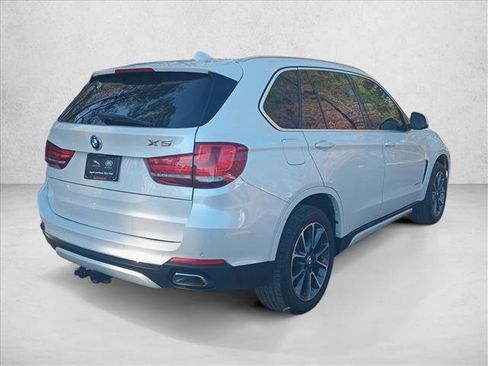 Used 2018 BMW X5 xDrive35d image 5
