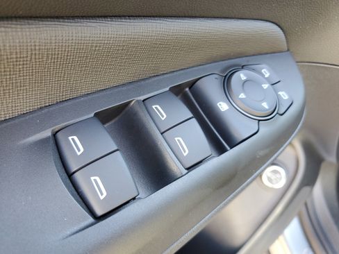 New 2025 Buick Envista Avenir image 19