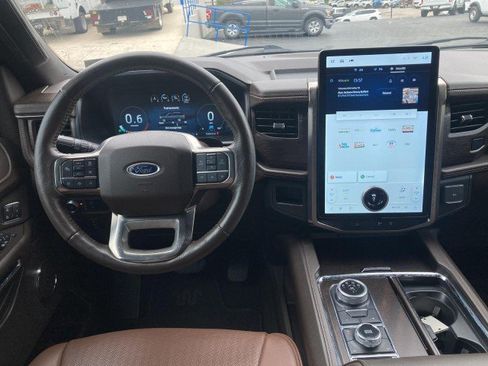 Certified 2022 Ford Expedition King Ranch AWD/4WD image 5
