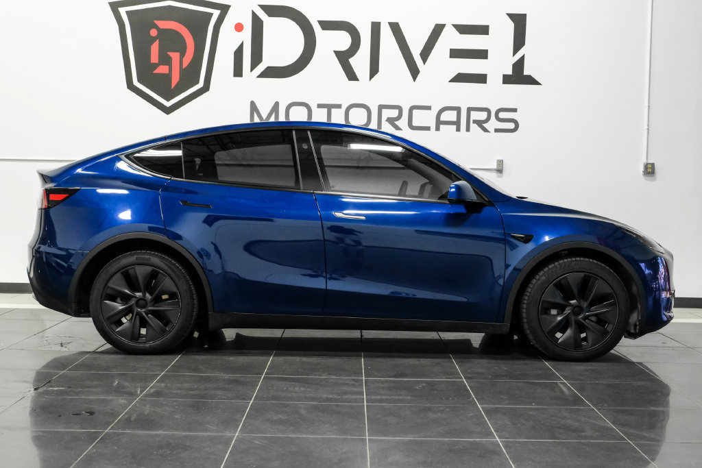 Used 2024 Tesla Model Y Long Range AWD/4WD image 6