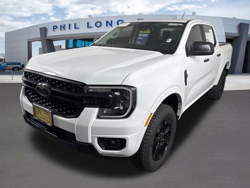 Used 2025 Ford Ranger XLT w/ Black Appearance Package image 3