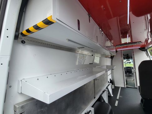 Used 2015 Mercedes-Benz Sprinter 3500 w/ Cargo Protection Package image 32