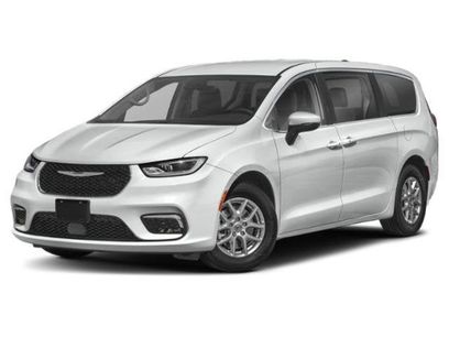 Certified 2024 Chrysler Pacifica Touring-L