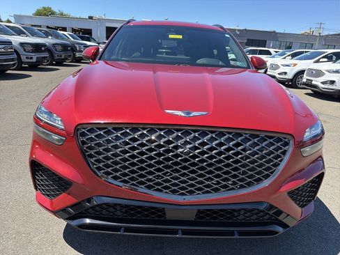 Used 2024 Genesis GV70 3.5T Sport w/ Sport Prestige Package AWD/4WD image 8
