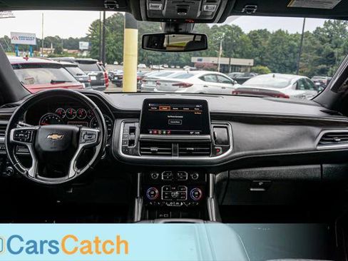 Used 2021 Chevrolet Suburban LT image 24