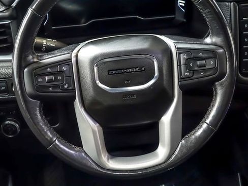 Certified 2022 GMC Yukon XL Denali AWD/4WD image 20