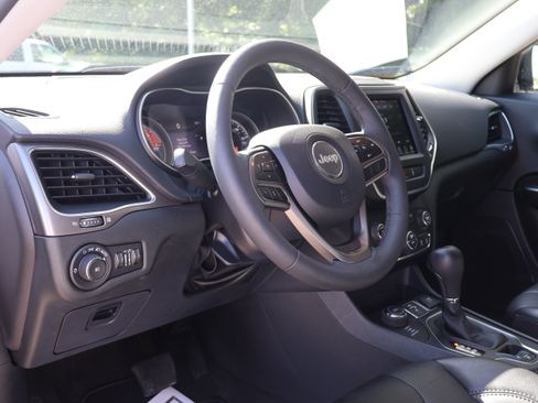 Used 2022 Jeep Cherokee Latitude Lux AWD/4WD image 22