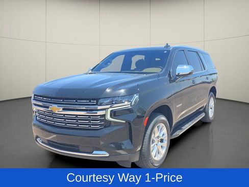 Used 2024 Chevrolet Tahoe Premier RWD image 4