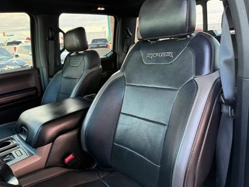 Used 2018 Ford F150 Raptor w/ Equipment Group 802A Luxury AWD/4WD image 38