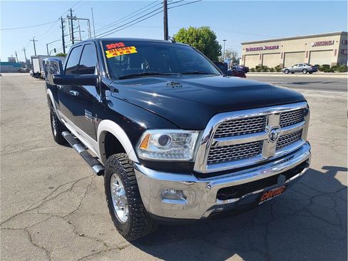 Used 2013 RAM 2500 Laramie w/ Cold Weather Group image 2