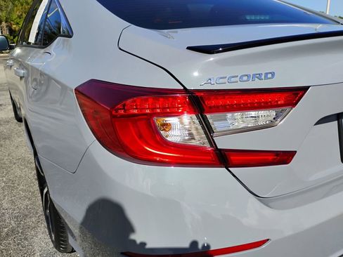 Used 2022 Honda Accord Sport image 14