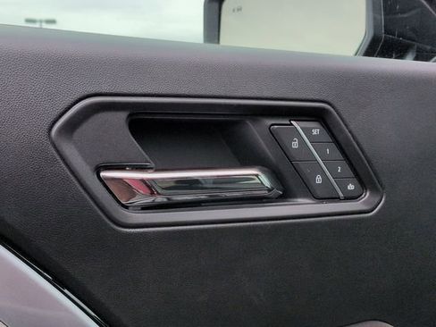 New 2026 Chevrolet Colorado ZR2 w/ Technology Package image 22