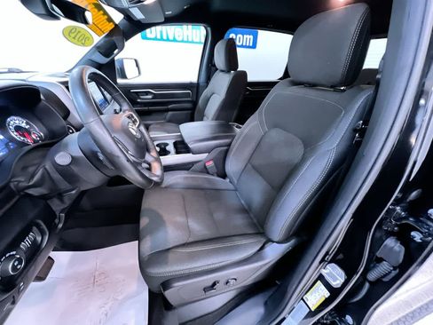 Used 2019 RAM 1500 Big Horn AWD/4WD image 14