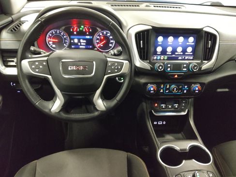 Used 2020 GMC Terrain SLE w/ Driver Convenience Package FWD image 22
