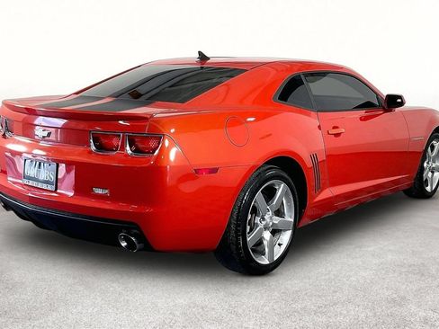 Used 2012 Chevrolet Camaro LT RWD image 2