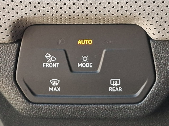 Used 2026 Volkswagen Atlas Peak Edition AWD/4WD image 9