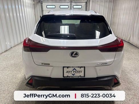 Used 2019 Lexus UX 250h F Sport w/ F Sport Premium Package AWD/4WD image 4