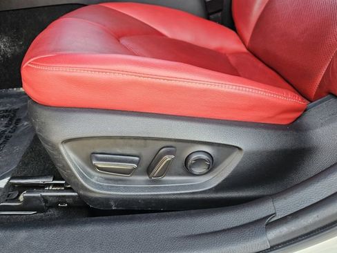 Used 2022 Toyota Camry XSE w/ Navigation Package image 13