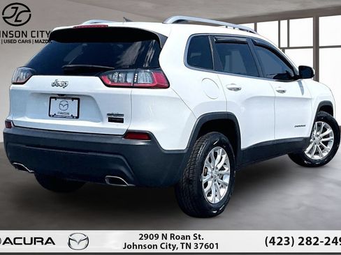 Used 2019 Jeep Cherokee Latitude w/ Popular Appearance Group FWD image 2