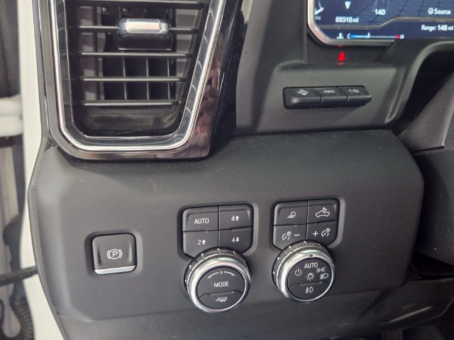 Used 2022 GMC Sierra 1500 Denali Ultimate AWD/4WD image 31