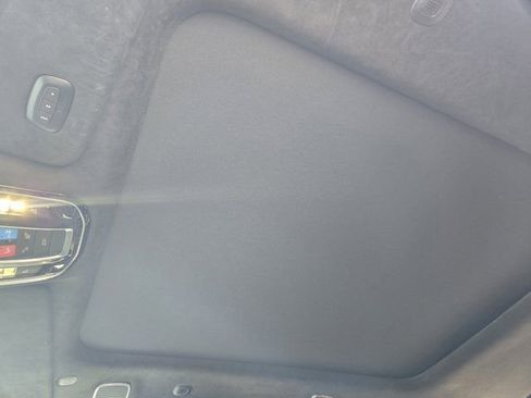 Used 2022 Jeep Grand Wagoneer Series III w/ Rear Seat Video Group 1 AWD/4WD image 28