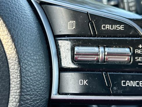 Used 2020 Kia Forte EX w/ EX Special Edition FWD image 17