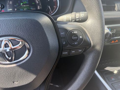 Certified 2025 Toyota RAV4 XLE w/ Convenience Package AWD/4WD image 20