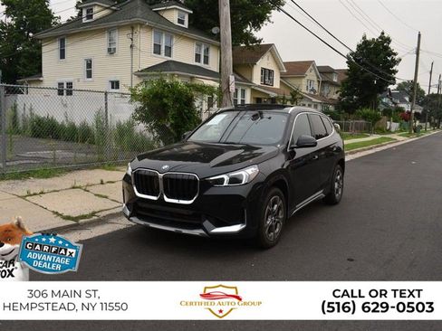 Used 2025 BMW X1 xDrive28i AWD/4WD image 3