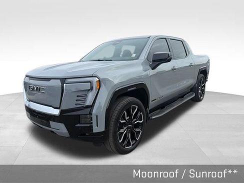 Used 2024 GMC Sierra EV Denali image 6