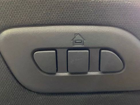 Used 2023 Chevrolet Corvette Stingray Preferred Cpe w/ 2LT image 35