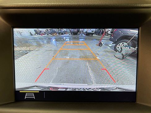 Used 2020 GMC Terrain SLT w/ Preferred Package image 26